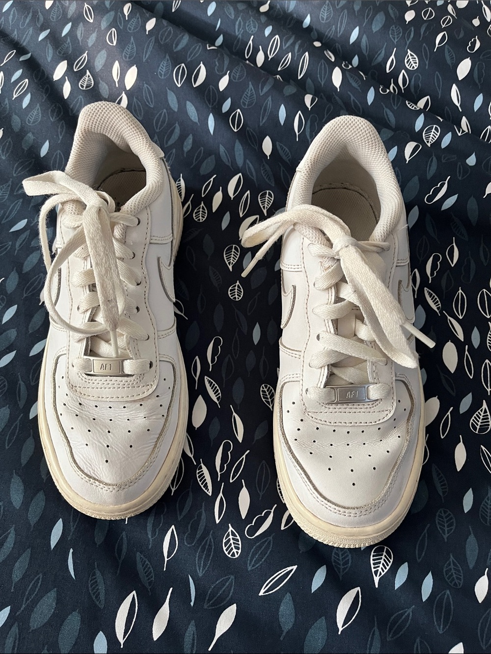 Nike Kids Air Force 1 White Sneakers - Big Kids (5-Y)